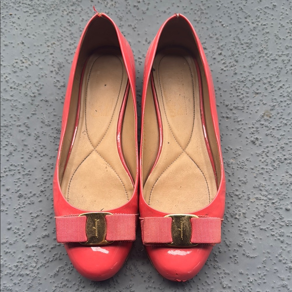 FERRAGAMO Coral Ballet Flats with Bow